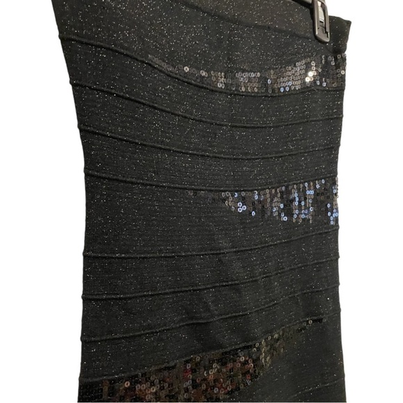 Dresses & Skirts - Black Sequin Strapless Dress